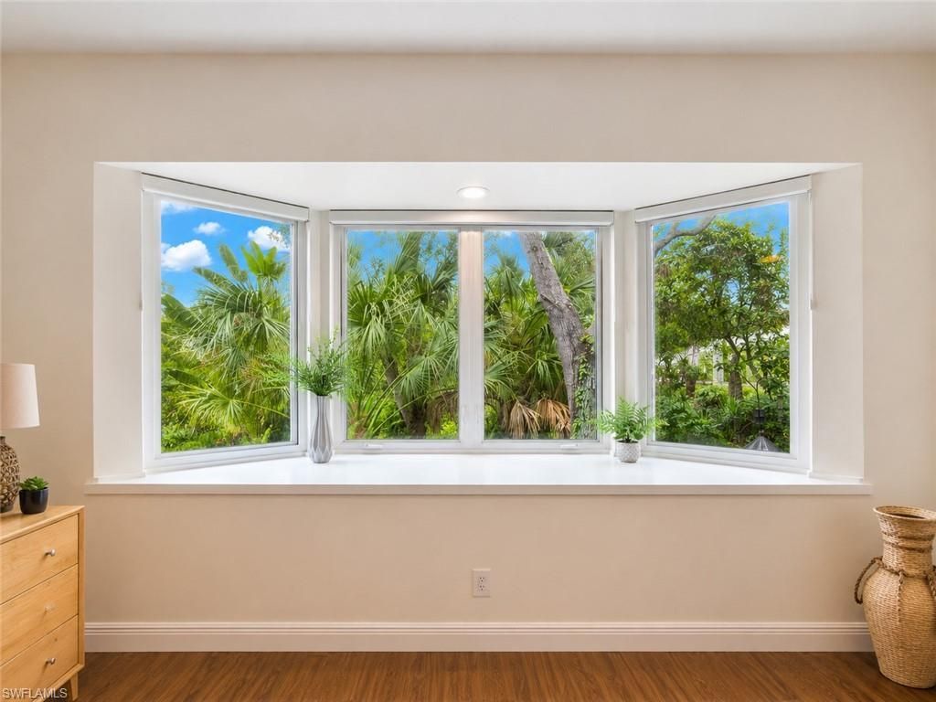 27549 Riverbank Dr, Bonita Springs, FL 34134 Photo