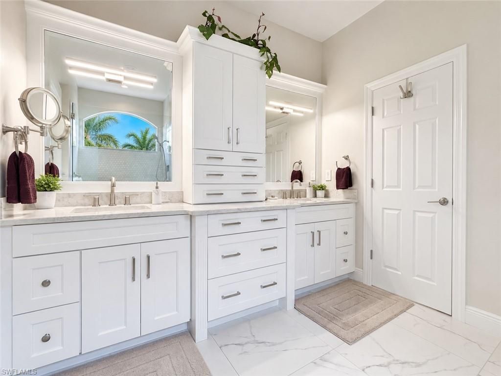 27549 Riverbank Dr, Bonita Springs, FL 34134 Photo