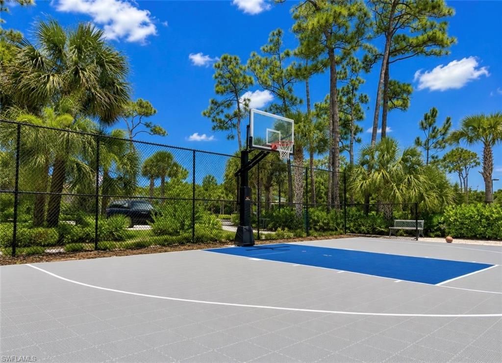 27549 Riverbank Dr, Bonita Springs, FL 34134 Photo