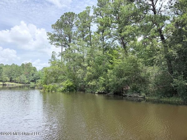 Flurry Drive, Perkinston, MS 39573