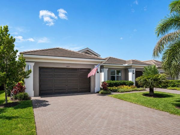 12818 SW Sea Goddess Lane, Port St. Lucie, FL 34987