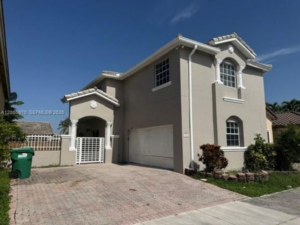 9424 SW 154th Ct , Miami, FL 33196