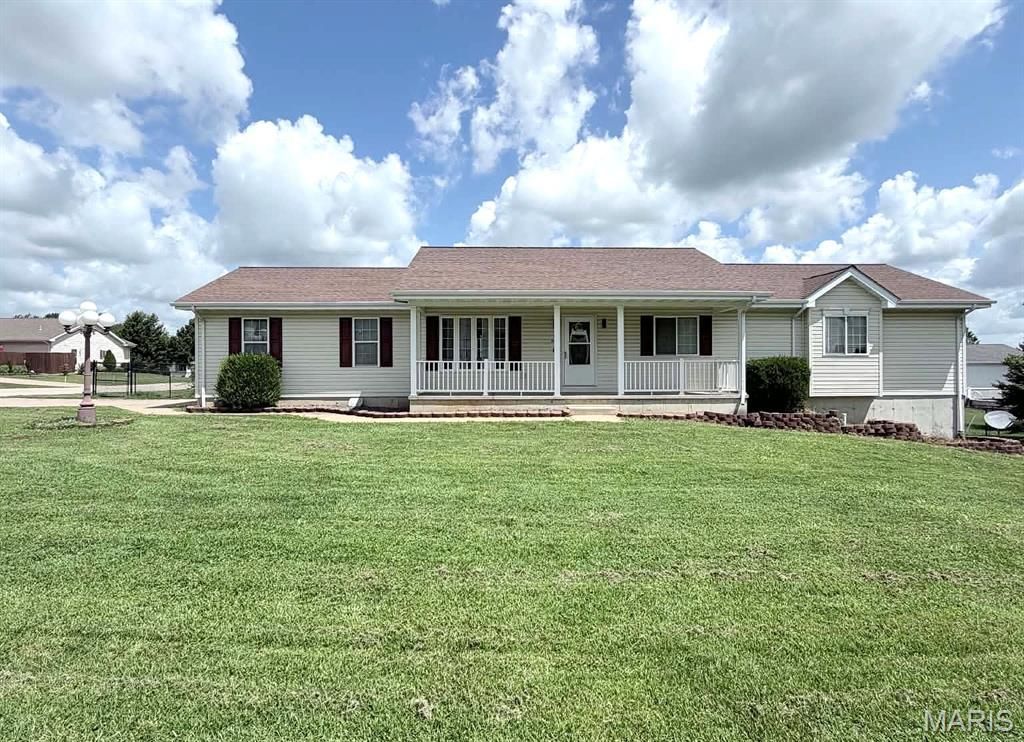 70 Swan Lane , Farmington, MO 63640 Main Photo