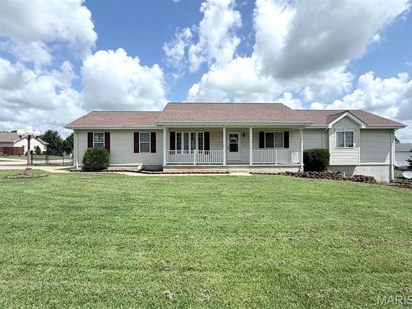 70 Swan Lane , Farmington, MO 63640