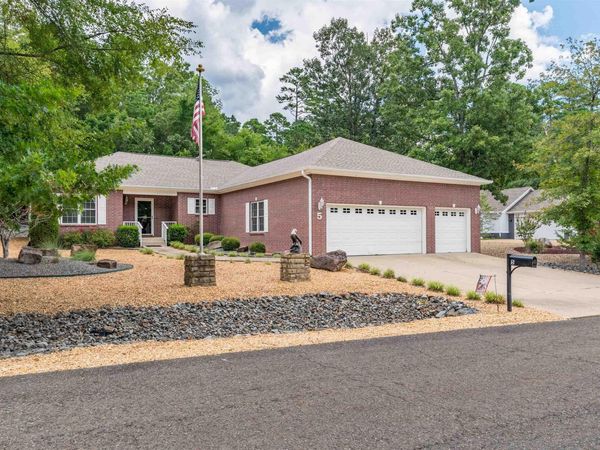 5 Promesa Place , Hot Springs Village, AR 71909
