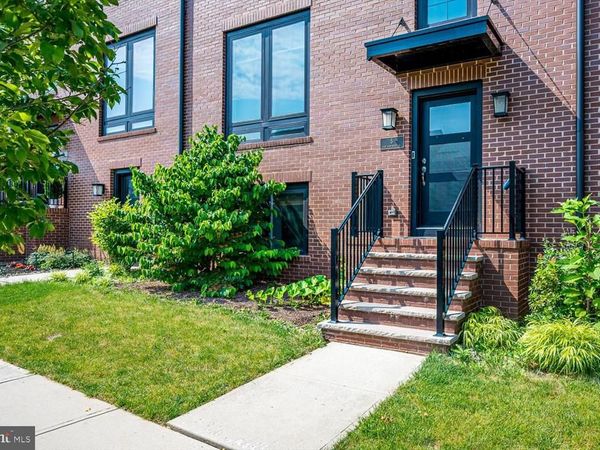 5 E HARTWICK DRIVE, SKILLMAN, NJ 08558