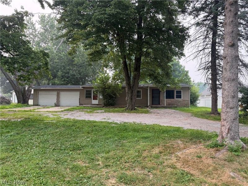 6933 Navarre Road SW, Massillon, OH 44646 Photo 1