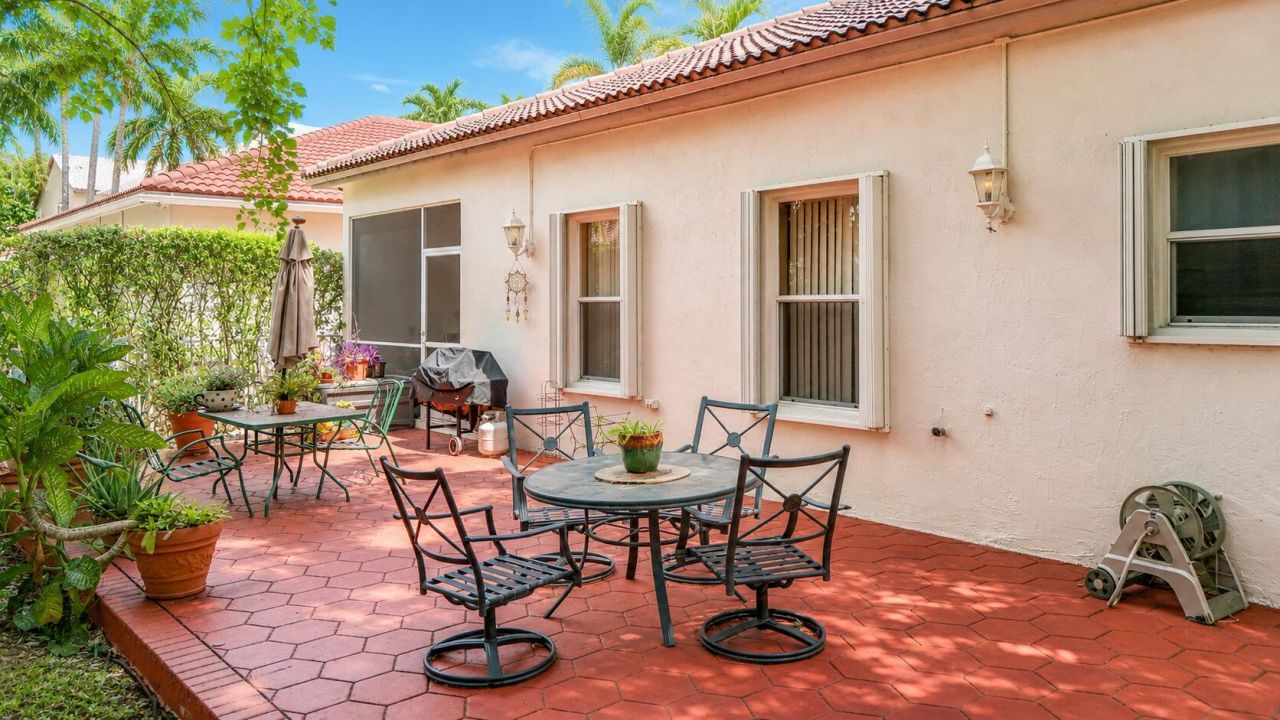 15883 SW 14th Court, Pembroke Pines, FL 33027 Photo