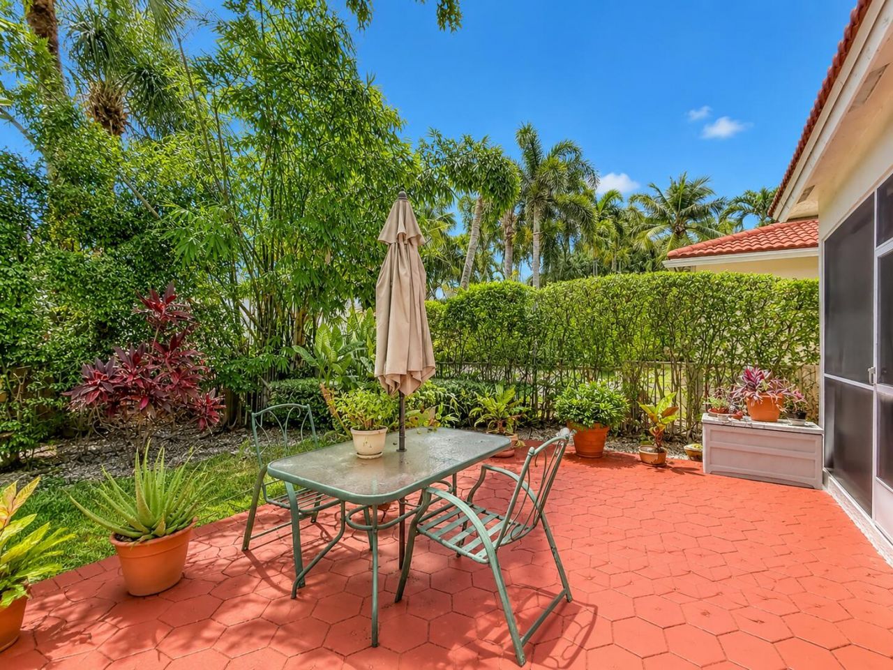15883 SW 14th Court, Pembroke Pines, FL 33027 Photo