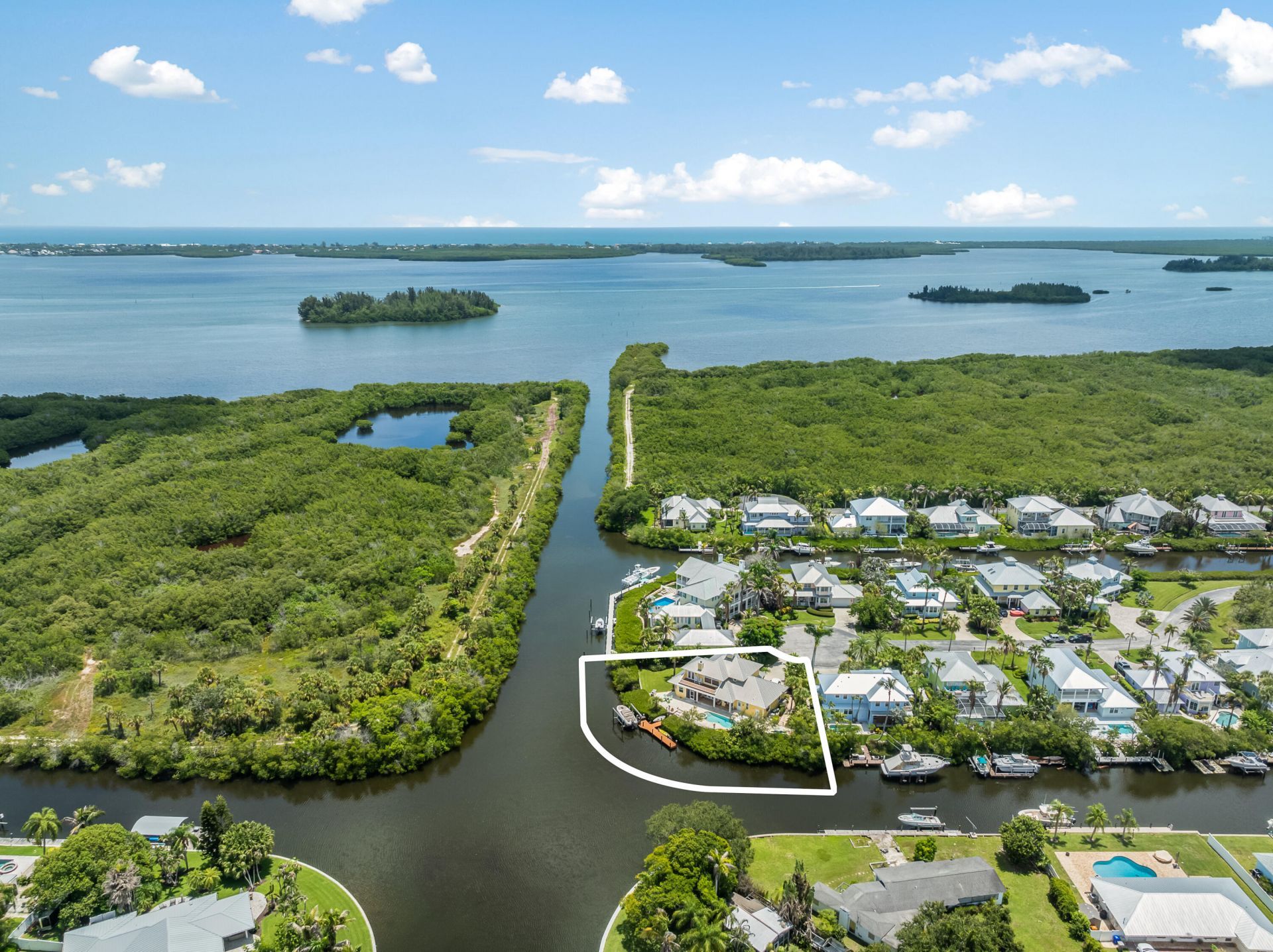 2165 6th Court Se, Vero Beach, FL 32962 Photo