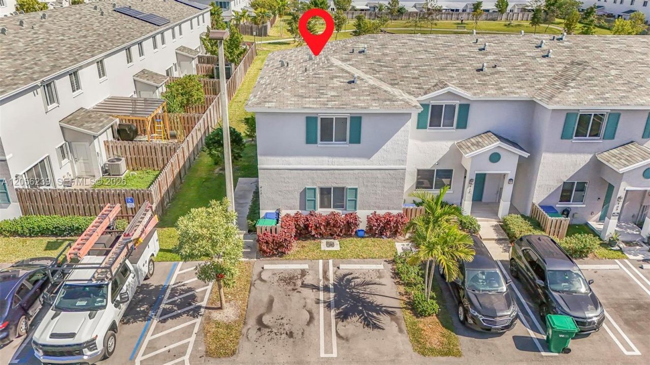 417 NW 12th Pl , Florida City, FL 33034 Photo