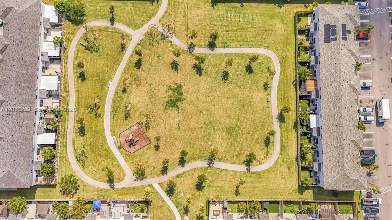 417 NW 12th Pl , Florida City, FL 33034 Photo