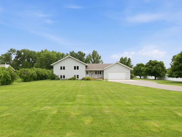 104 Golden Spike Road, West Fargo, ND 58078