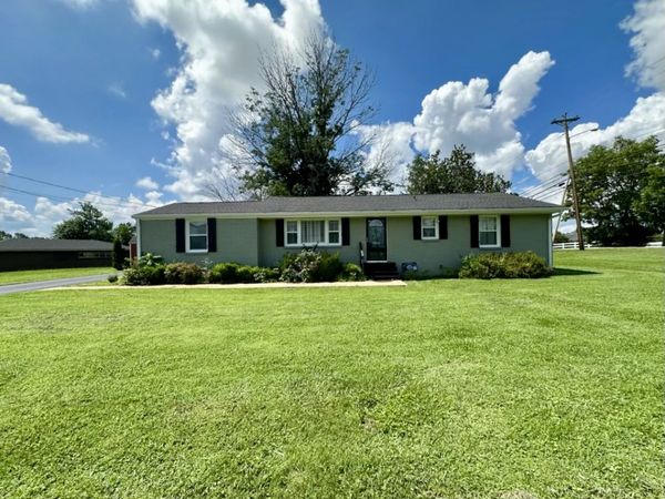222 Ligon Dr, Lebanon, TN 37087