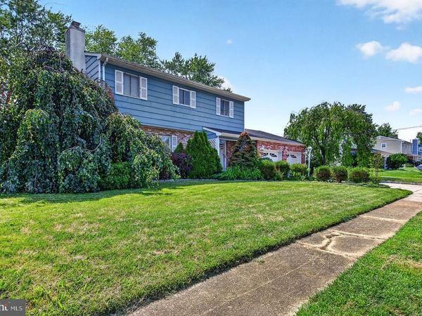 717 DORIS TERRACE, NEPTUNE, NJ 07753