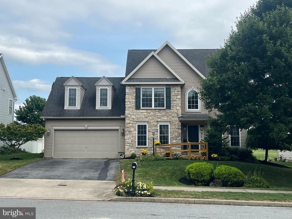 451 FENCEPOST LANE , PALMYRA, PA 17078