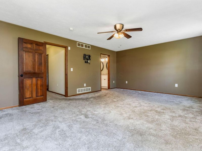 405 Ridgedale Drive, Circleville, OH 43113 Photo 32