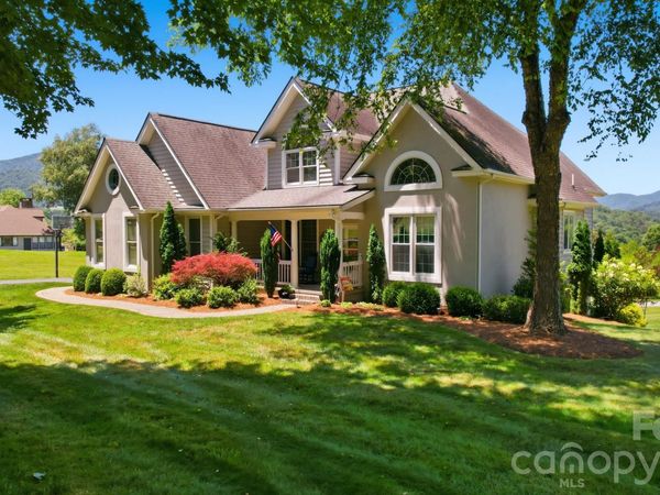 358 Olde Charter Circle, Unit 8, Jefferson, NC 28640