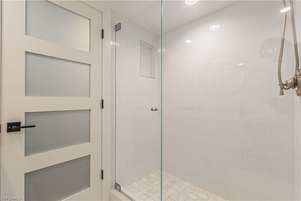2880 Gulf Shore Blvd N, Unit 509, Naples, FL 34103 Photo