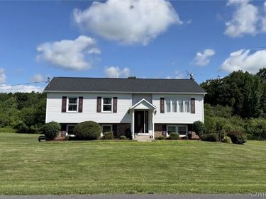 6905 Fairway Drive, Westmoreland, NY 13490