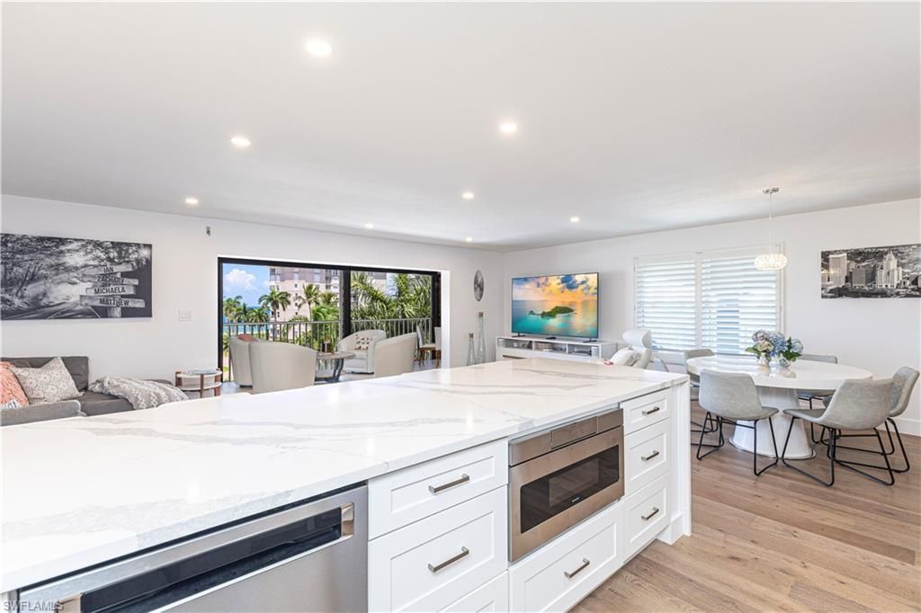 2880 Gulf Shore Blvd N, Unit 509, Naples, FL 34103 Photo