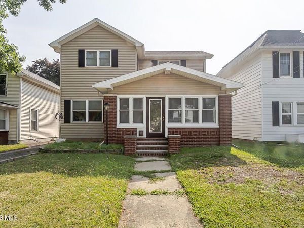 132 N Brunell Street, Wauseon, OH 43567