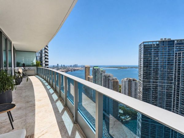 200 Biscayne Boulevard Way, Unit 5104, Miami, FL 33131