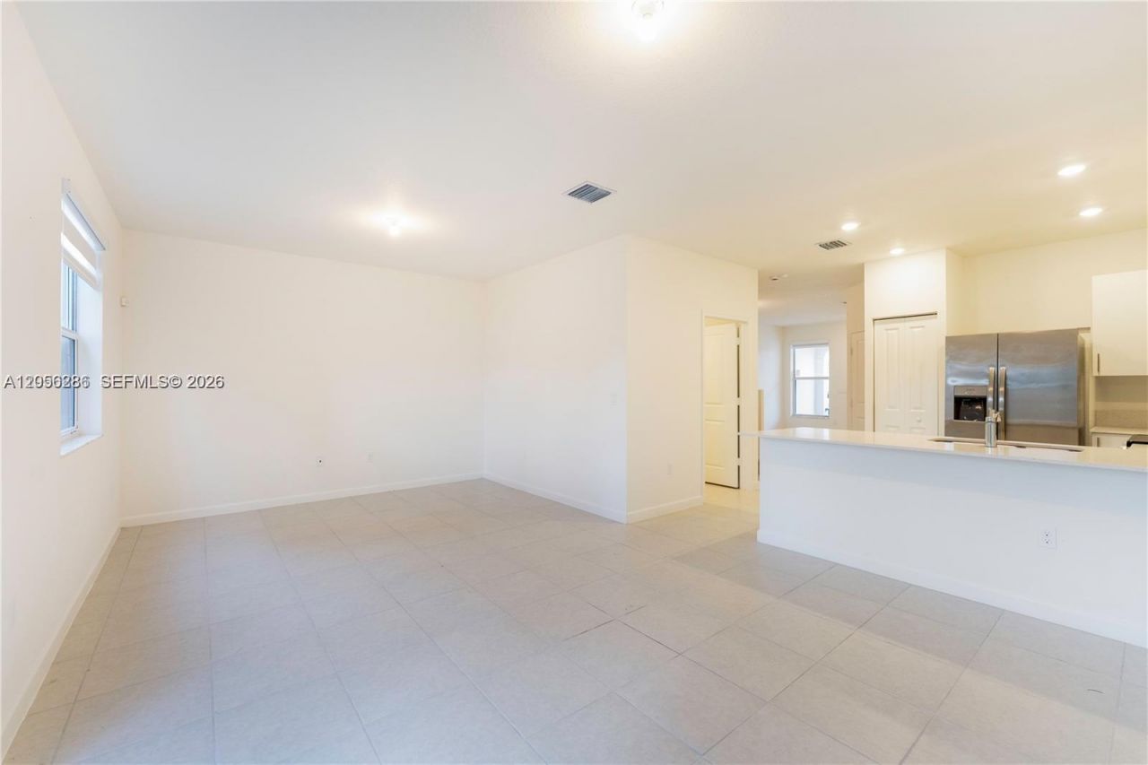 5514 NW 27th St , Unit 5514, Lauderhill, FL 33313 Photo