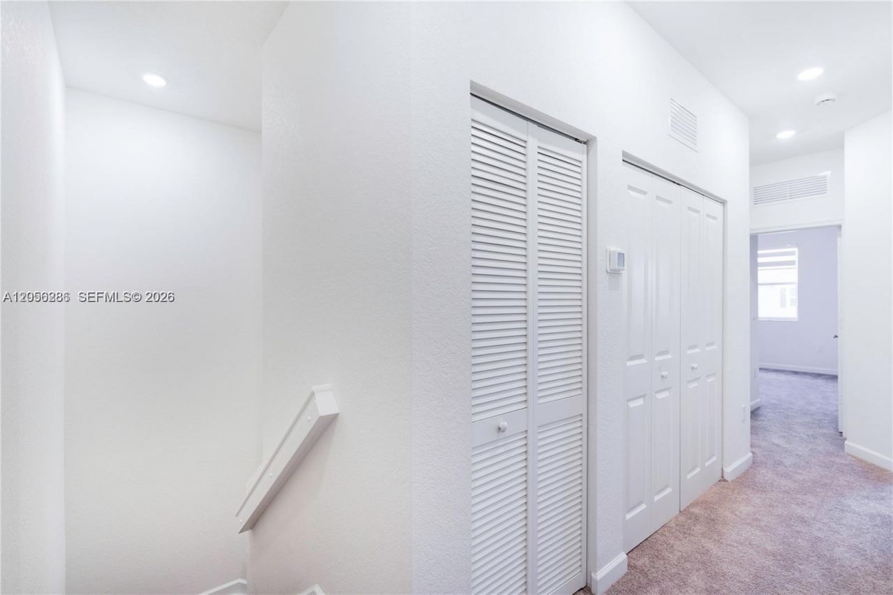 5514 NW 27th St , Unit 5514, Lauderhill, FL 33313 Photo