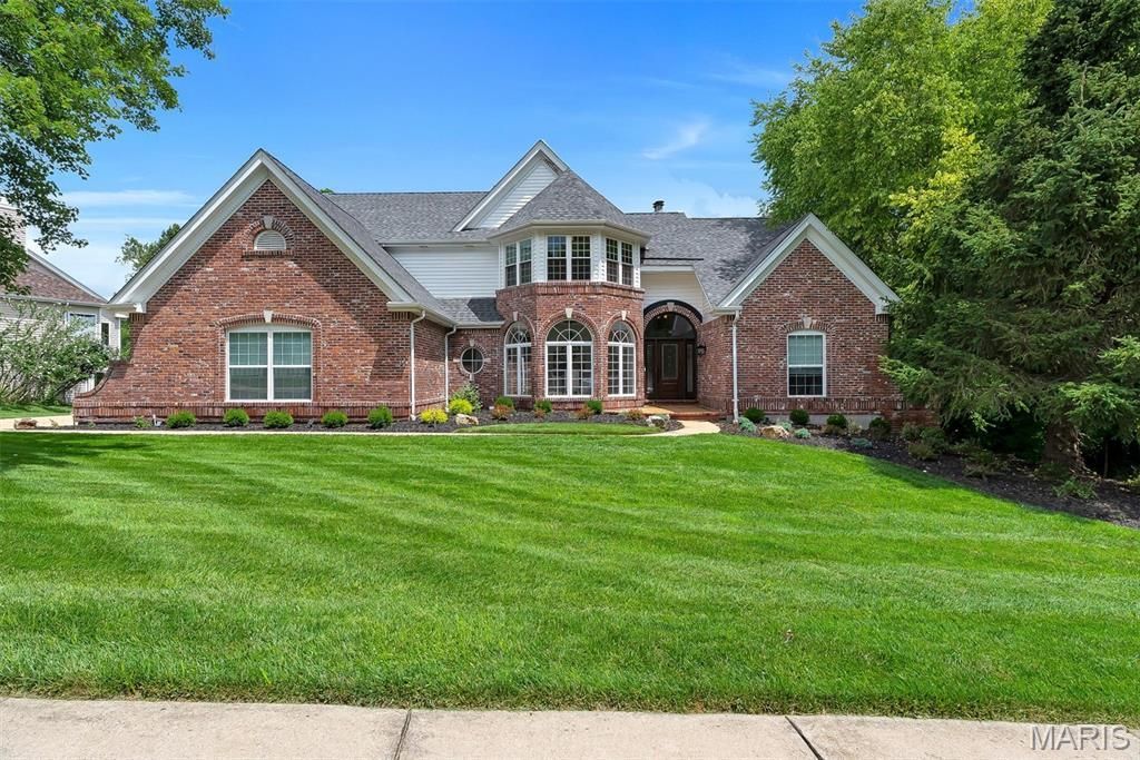 17643 Wildridge Drive, Wildwood, MO 63005 Main Photo