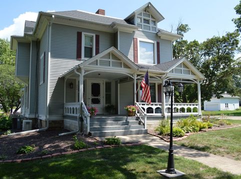 Main Photo