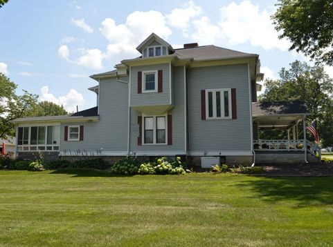 Main Photo
