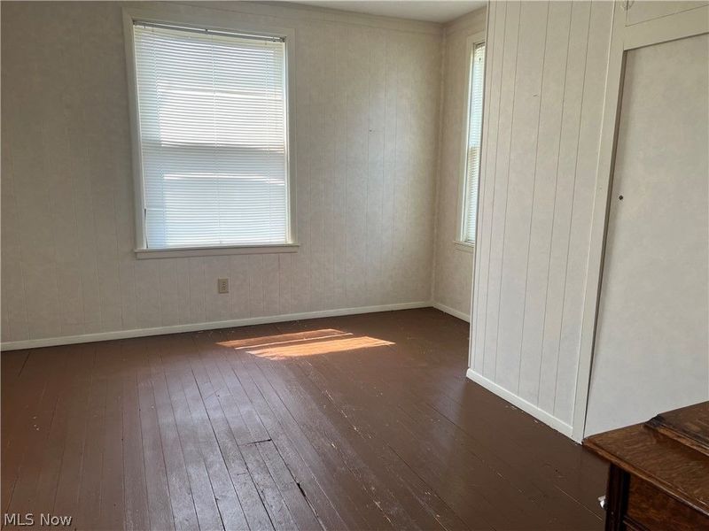 306 N 2nd Street, Bethesda, OH 43718 Photo 6