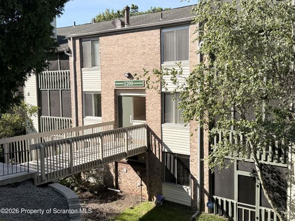 1200 Summit Pointe Drive , Unit 1208, Scranton, PA 18508