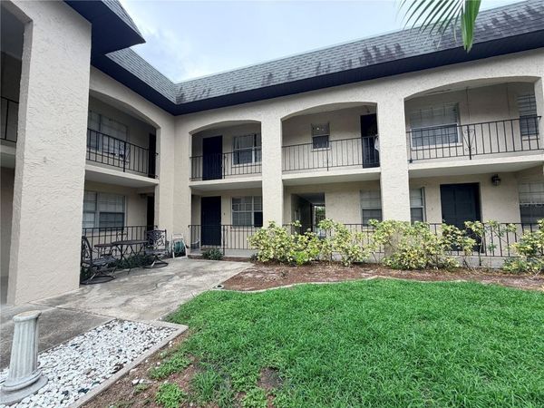 3718 W MCKAY AVENUE , Unit 203, TAMPA, FL 33609