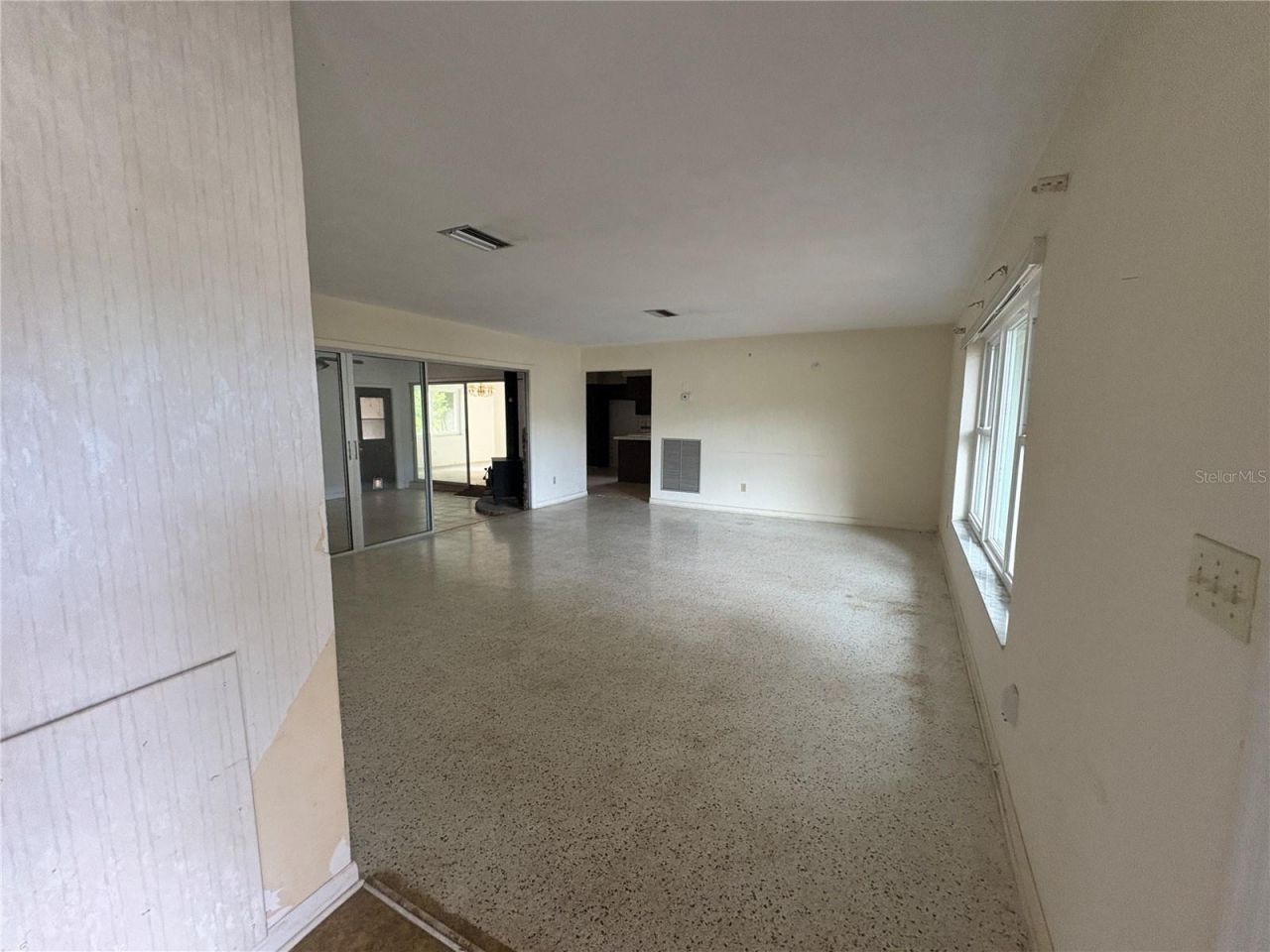9202 N Abbot Drive , Citrus Springs, FL 34434 Photo