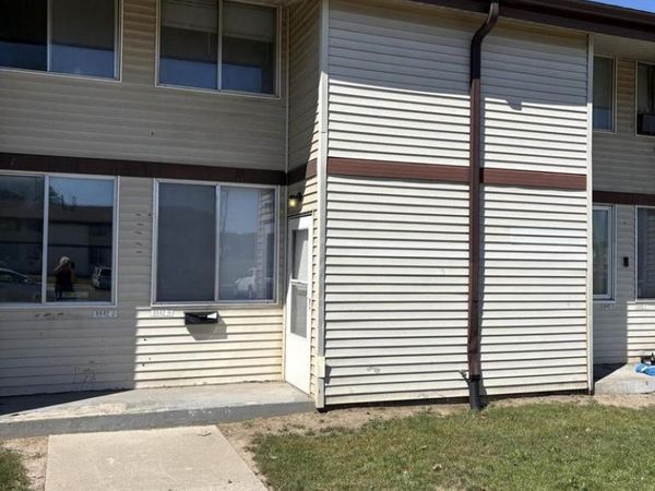 8842 N 95th STREET, Unit H, Milwaukee, WI 53224