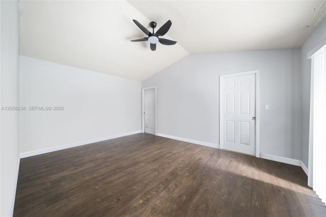 14145 SW 100th Ter , Miami, FL 33186 Photo