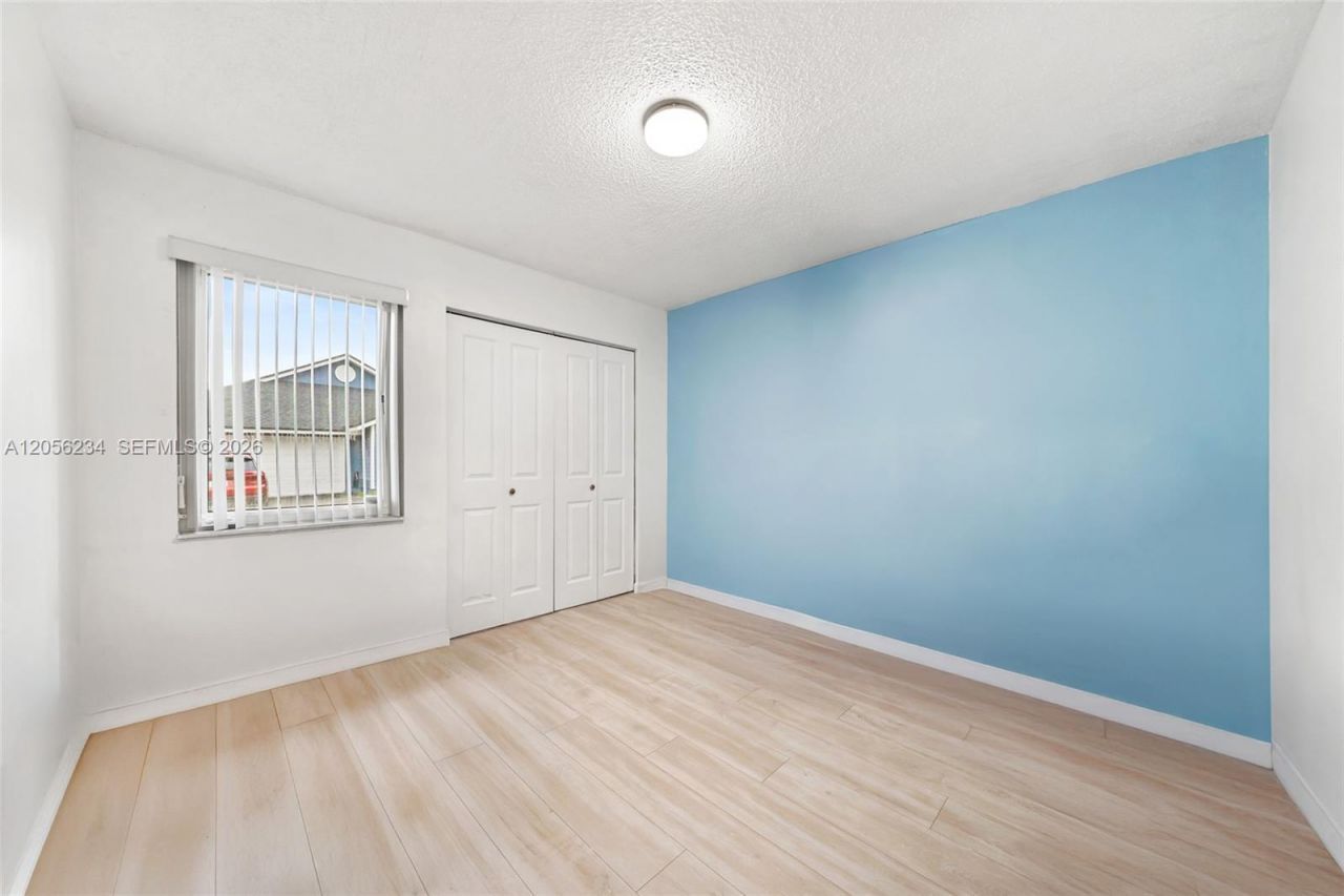 14145 SW 100th Ter, Miami, FL 33186 Photo