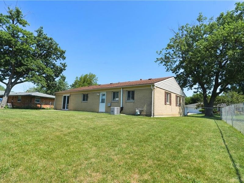 7342 Belle Plain Drive, Huber Heights, OH 45424 Photo 22