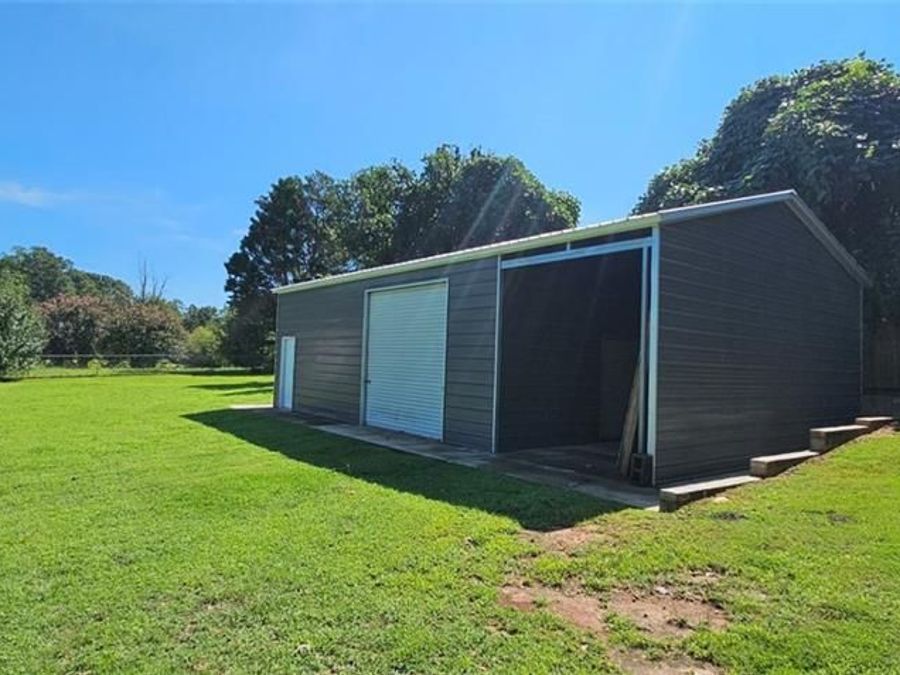 Property Image 40