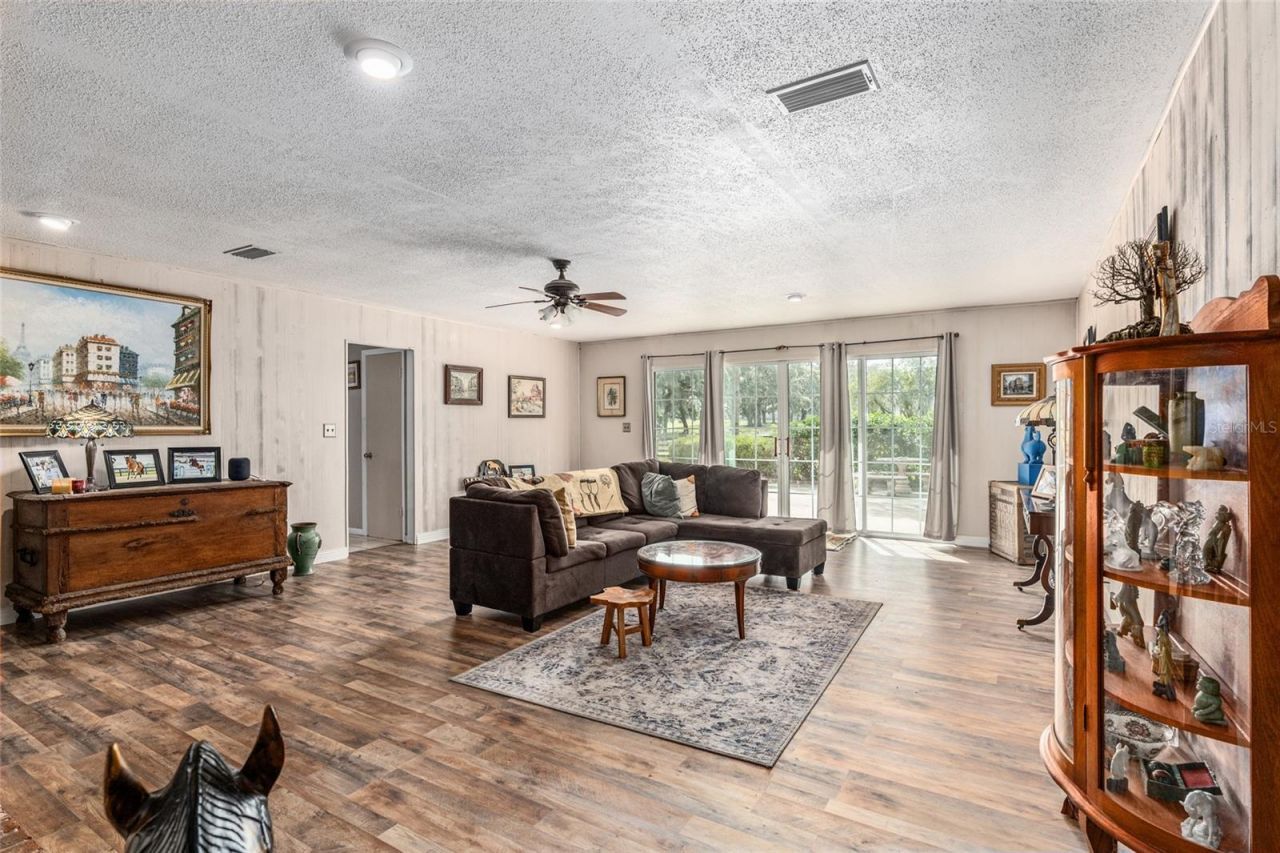 8544 NW 160th Avenue, Morriston, FL 32668 Photo