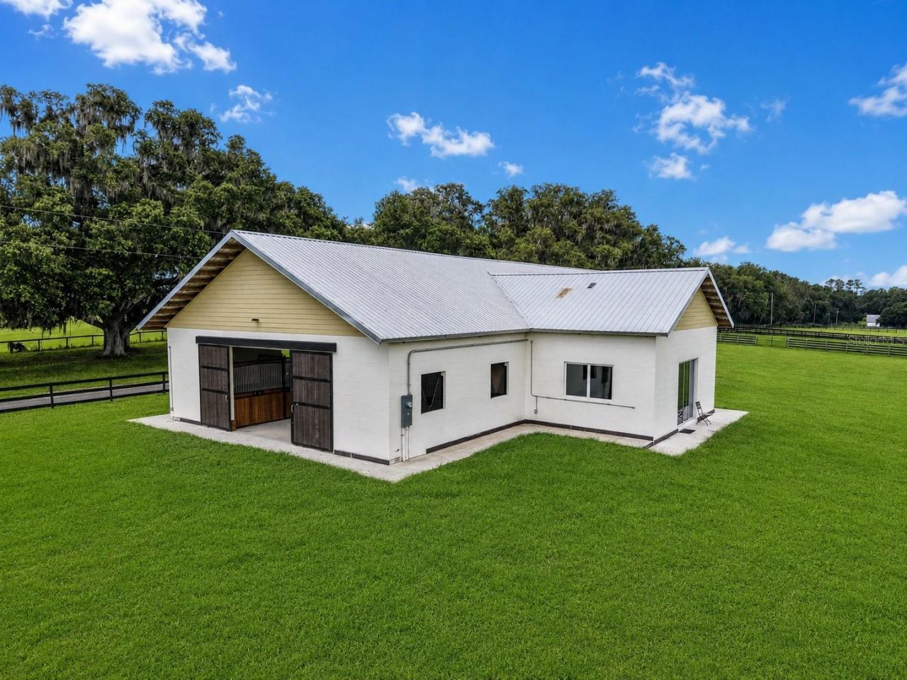 8544 NW 160th Avenue, Morriston, FL 32668 Photo
