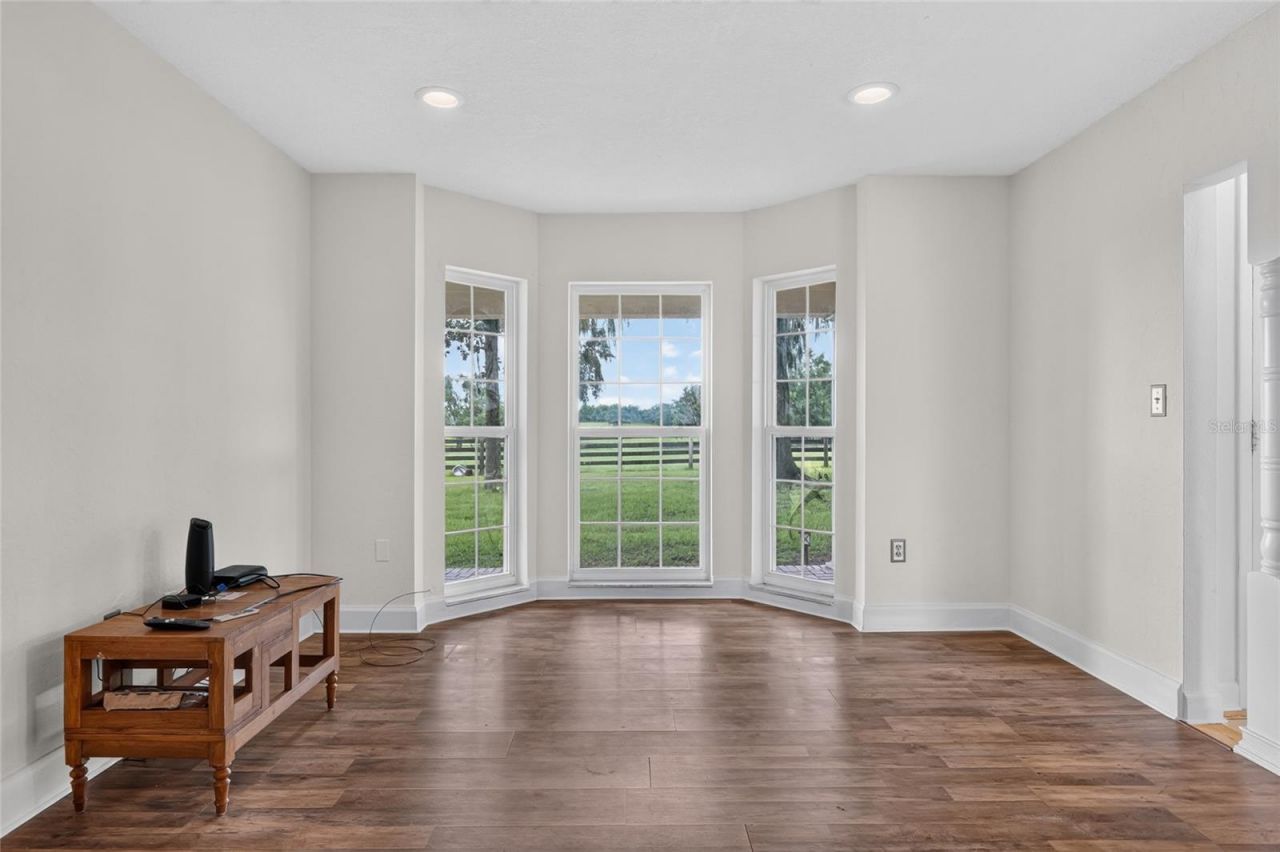 8544 NW 160th Avenue, Morriston, FL 32668 Photo