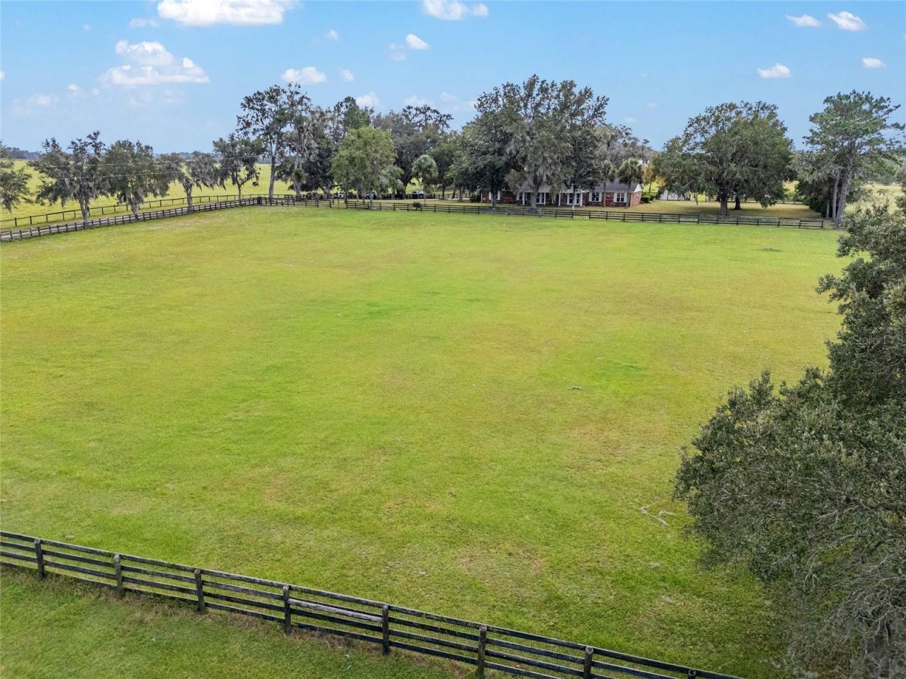 8544 NW 160th Avenue, Morriston, FL 32668 Photo