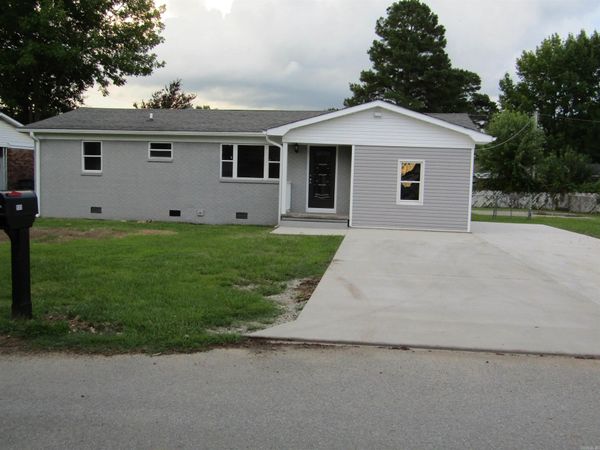 Paragould, AR 72450
