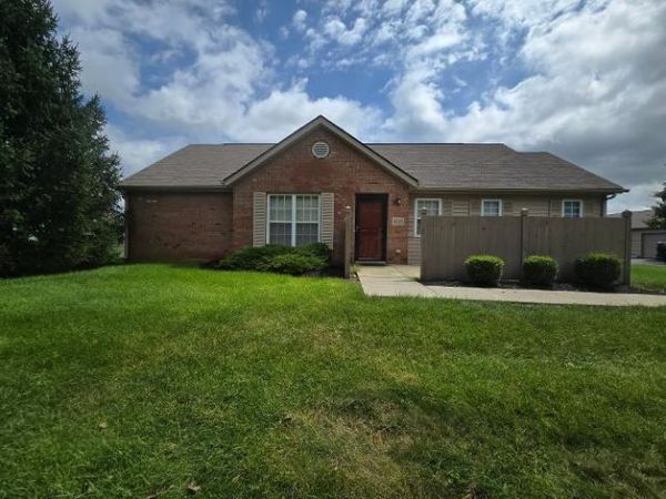 4279 Cobbleton Grove Circle, Unit 3, Canal Winchester, OH 43110