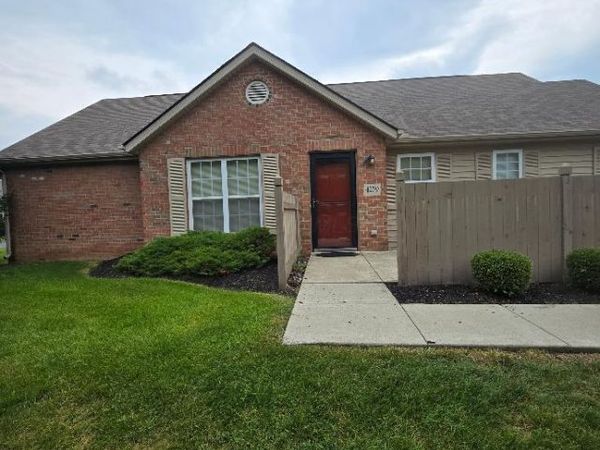 4279 Cobbleton Grove Circle, Unit 3, Canal Winchester, OH 43110