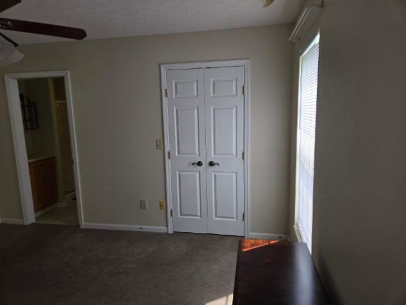 4279 Cobbleton Grove Circle, Unit 3, Canal Winchester, OH 43110 Photo 7