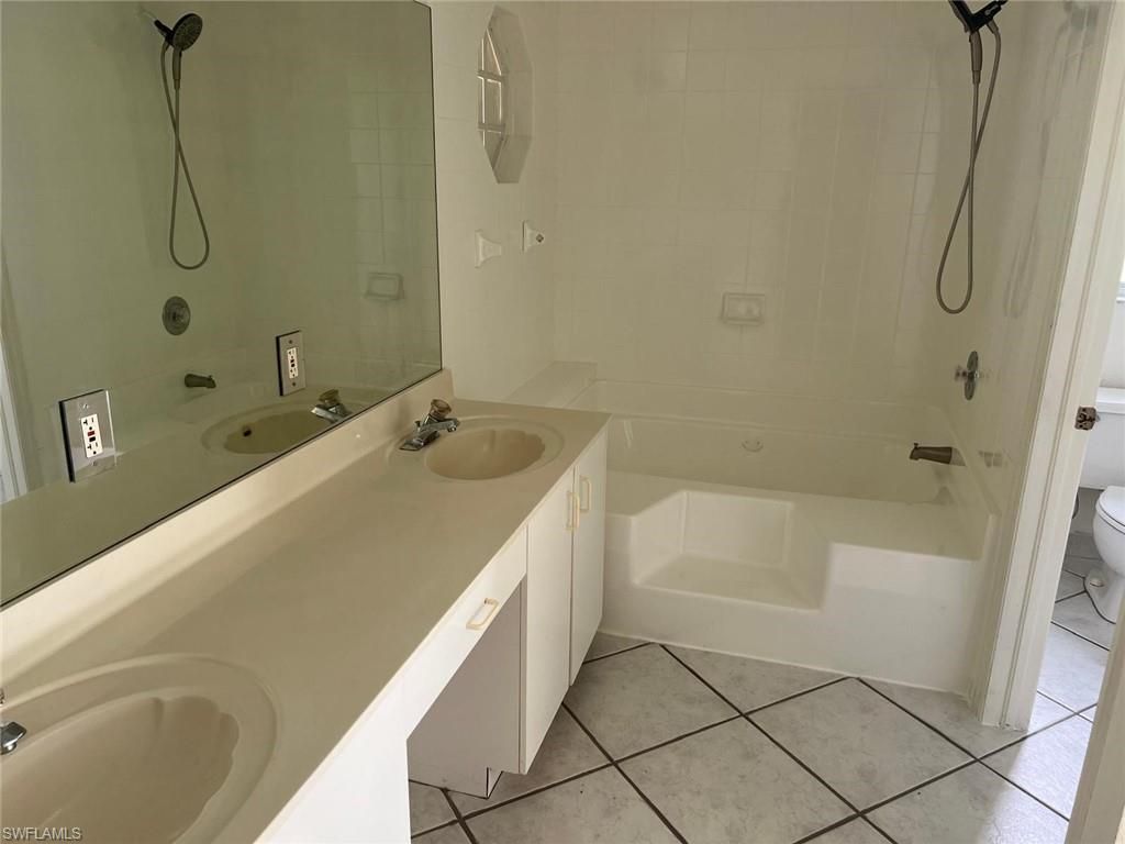 2875 18th Ave Se, Naples, FL 34117 Photo